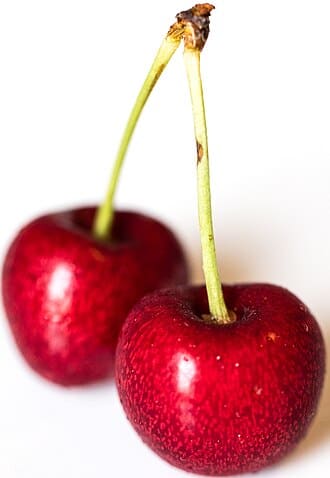 Sweet Cherry Tree (Prunus avium)